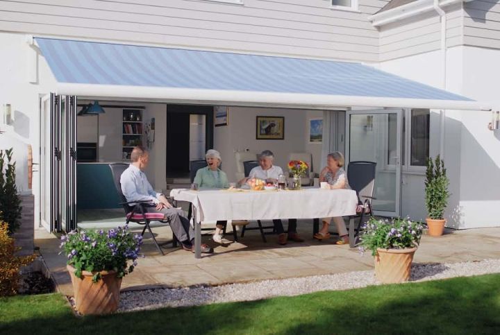 luxury-awnings-960.jpg -